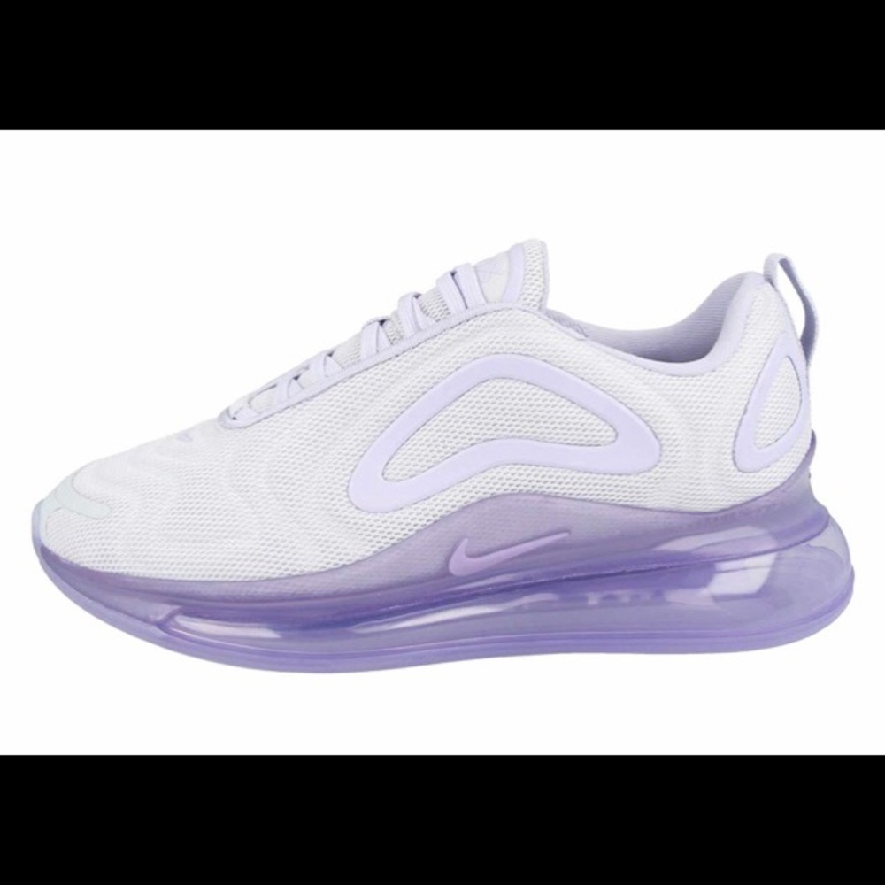 Women’s Nike Air Max 720 running shoes